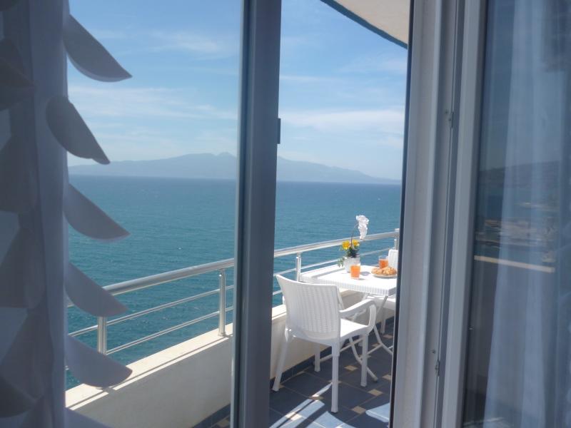 Beautifull Holiday Apartment Larisa Sarandë Eksteriør bilde